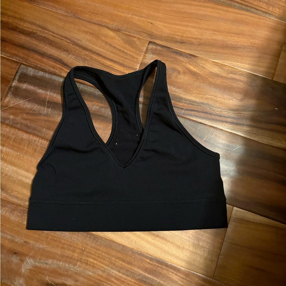 Lululemon Black V-Neck Sports Bra Racerback Medium‎ Support (0857)
